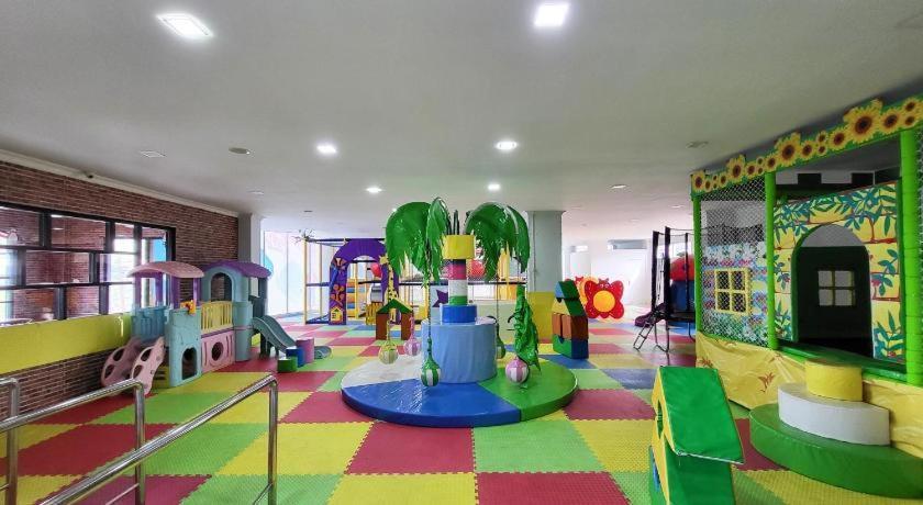 Grand Bayu Hill Hotel Takengon Экстерьер фото